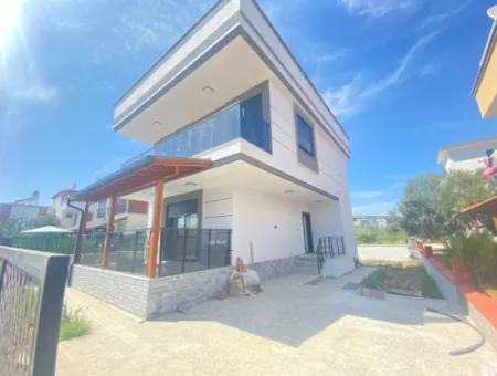 302 Meter In Doğanbey Land Einzel Einfamilienhaus Luxus Zum Verkauf 4 1 Villa