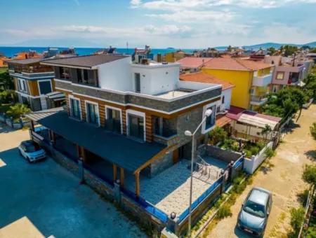 Ürkmez Meerseite Zu Verkaufen 3 1 Geräumiges Geräumiges Nützliches Luxushaus