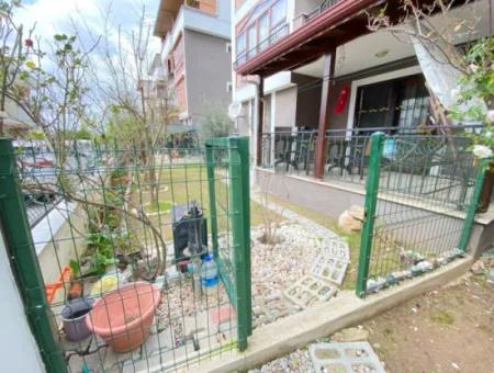 2 1 80M2 Freistehende Gartenwohnung Mit Eingang Zum Verkauf Im Zentrum Von Ürkmez