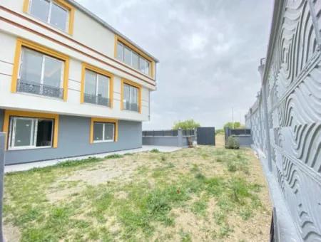 Zero Wide 3 2 Luxus-Triplex Zum Verkauf In Seferihisar Akarca