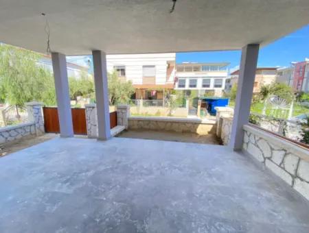 Neue Freistehende 3 1 Luxusvilla Zum Verkauf In Seferihisar Doğanbey