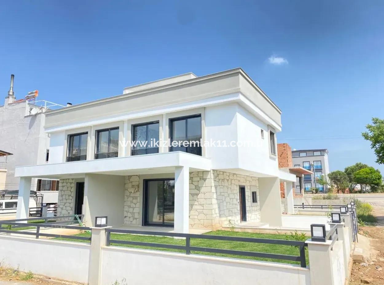 3 1 New Villa With Large Garden For Sale In Seferihisar Doğanbey Sea Side