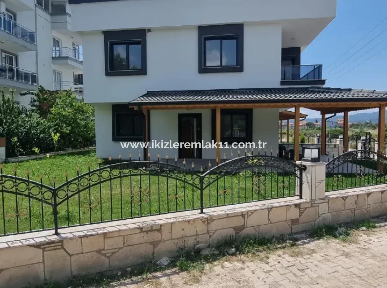 3 1 Villa For Sale In Seferihisar Ürkmez With Zero Large Garden