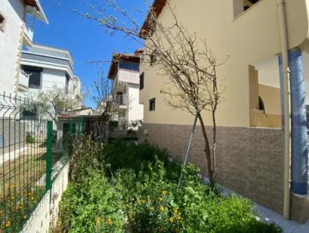 6 2 Single Detached Villas For Sale In Spacious Location In Seferihisar Doğanbey