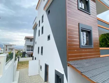 Detached Villa For Sale In Seferihisar Doğanbey Arkonut 4 1 Summer-Winter Villa