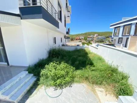 Detached Garden 3 1 Villa For Sale In Seferihisar Payamlı