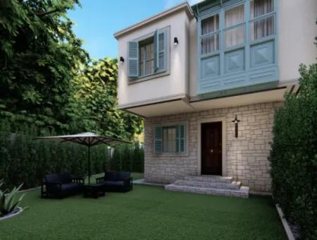 Detached Luxury Built 3 In 1 Turnkey Pool Villa In Doğanbey Payamlı