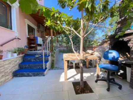 Single Detached Villa With Large Garden 3 In 1 Cost-Free For Sale In Doğanbey