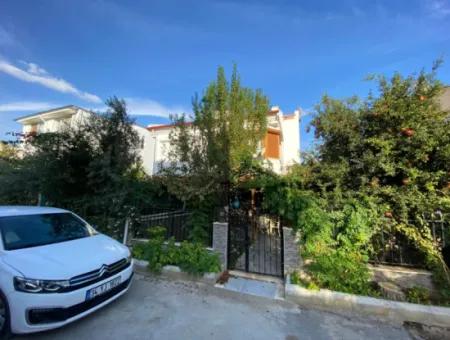 3 In 1 Villa With Large Garden For Sale In Doganbeyde Seferihisar