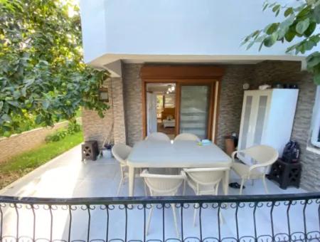 3 In 1 Villa With Large Garden For Sale In Doganbeyde Seferihisar