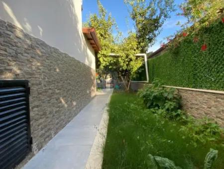 3 In 1 Villa With Large Garden For Sale In Doganbeyde Seferihisar