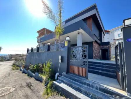 Ultra Luxury 3 In 1 Villa With Panoramic Sea View In Doğanbey