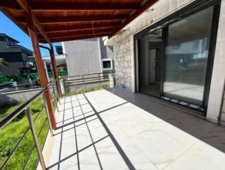 3 1 Villa With New Large Garden For Sale In Seferihisar Doganbey