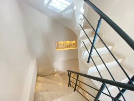 Spacious 3 1 Villa With Luxury Structure For Sale In Seferihisar Ürkmez