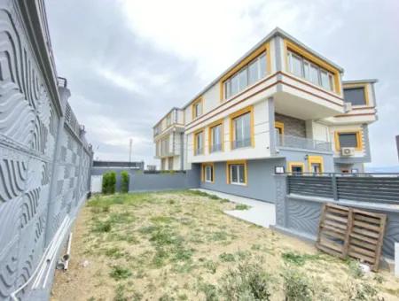 Zero Wide 3 2 Luxury Triplex For Sale In Seferihisar Akarca