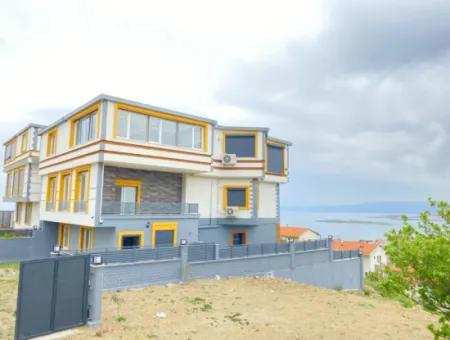 Zero Wide 3 2 Luxury Triplex For Sale In Seferihisar Akarca