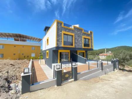 3 1 160M2 Residence Brand New Villa With Garden For Sale In Payamlı, Doganbey