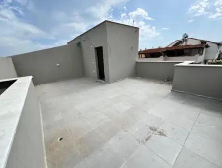 2 1 Villa With New Garden For Sale Near The Sea In Seferihisar Doğanbey