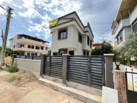 2 1 Villa With New Garden For Sale Near The Sea In Seferihisar Doğanbey