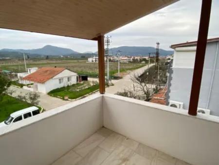 4 1 Villa Summer House For Sale In A Complex In Seferihisar Doğanbey