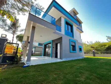 Single Detached Brand New Villa With Large Garden For Sale In Dooğanbey, Seferihisar