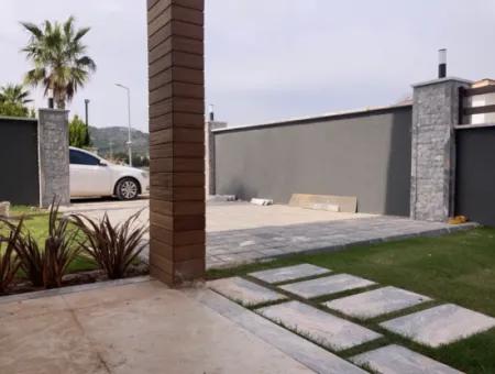 Seferisar Doganbey For Sale, Steel Construction, 3 1 Villa