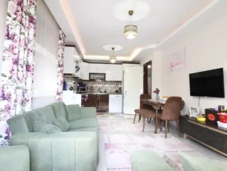 Seferihisar Ürkmez Merkez'de Acil Satılık 2+1 90M2 Lüks Daire