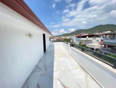 İzmir Menderes Özdere Merkezde Denize Çok Yakın Konumda 3+1 Villa