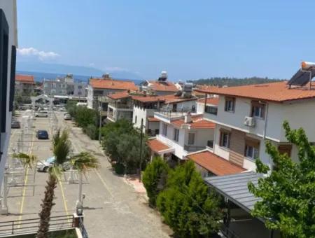 İzmir Menderes Özdere Merkezde Denize Çok Yakın Konumda 3+1 Villa