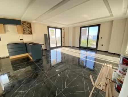 Seferihisar Haritacılar Sitesi Satılık 4+1 Full Deniz Manzaralı Lüks Villa