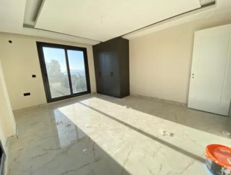 Seferihisar Haritacılar Sitesi Satılık 4+1 Full Deniz Manzaralı Lüks Villa