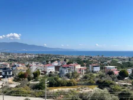 Doğanbey'de Panoramik Deniz Manzaralı Ultra Lüks 3+1 Villa