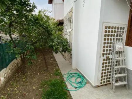 Seferihisar Doğanbey De Site İçinde Satılık 4+1 Villa Yazlık