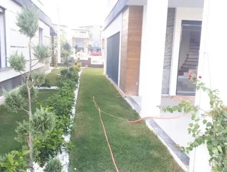 İzmir Seferihisar Payamlı'da Deniz'e 100 Metre, Müstakil Yazlık Villa